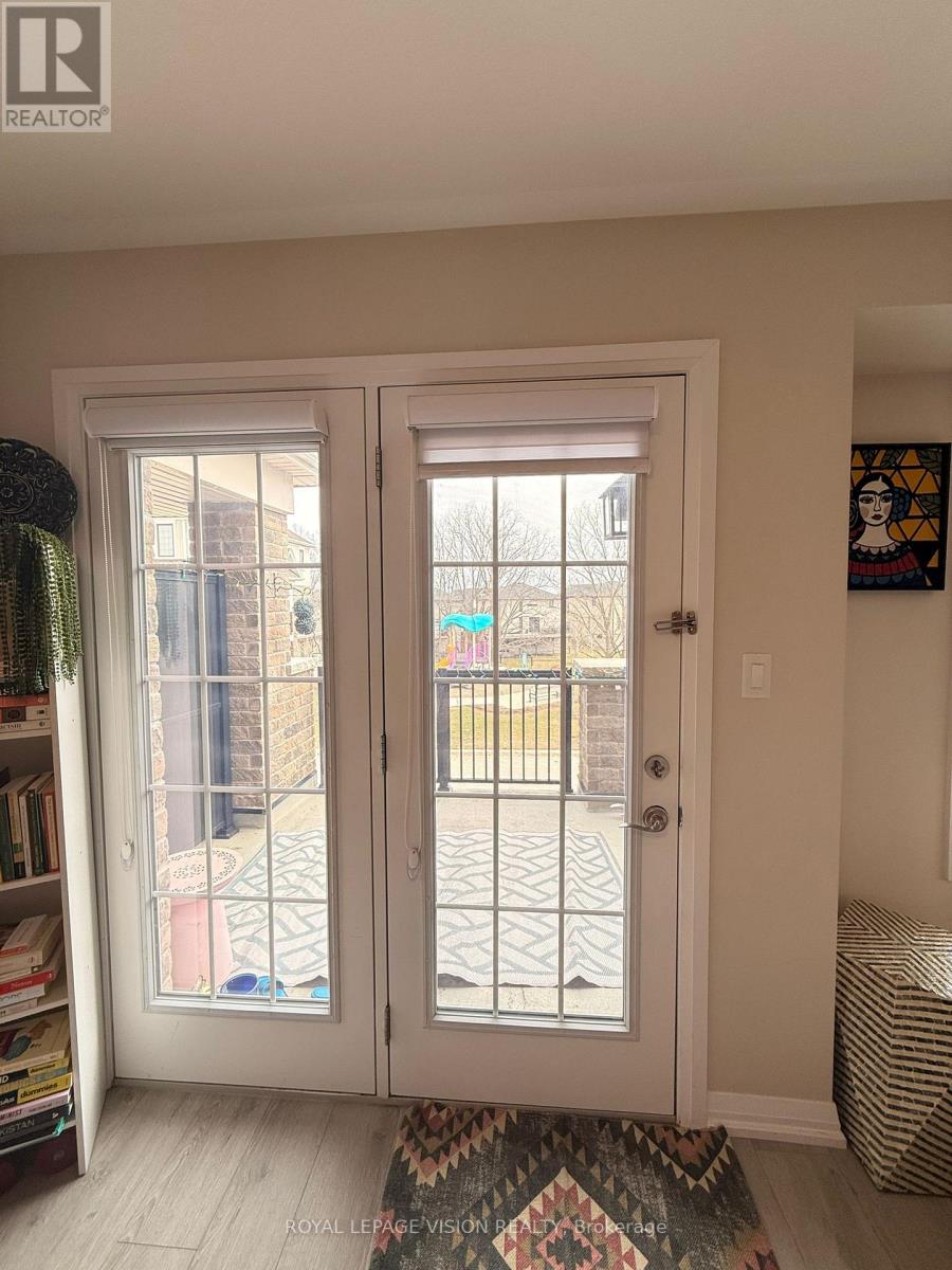 43 Bank Swallow Crescent, Kitchener, Ontario  N2P 0J7 - Photo 21 - X12956128