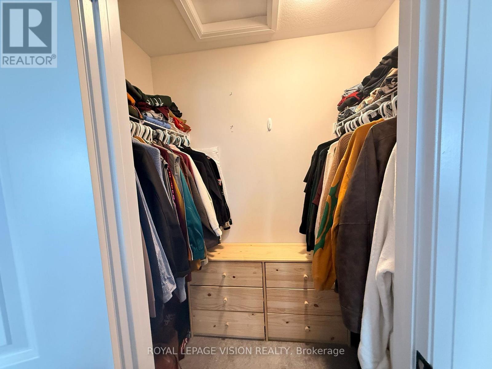 43 Bank Swallow Crescent, Kitchener, Ontario  N2P 0J7 - Photo 35 - X12956128