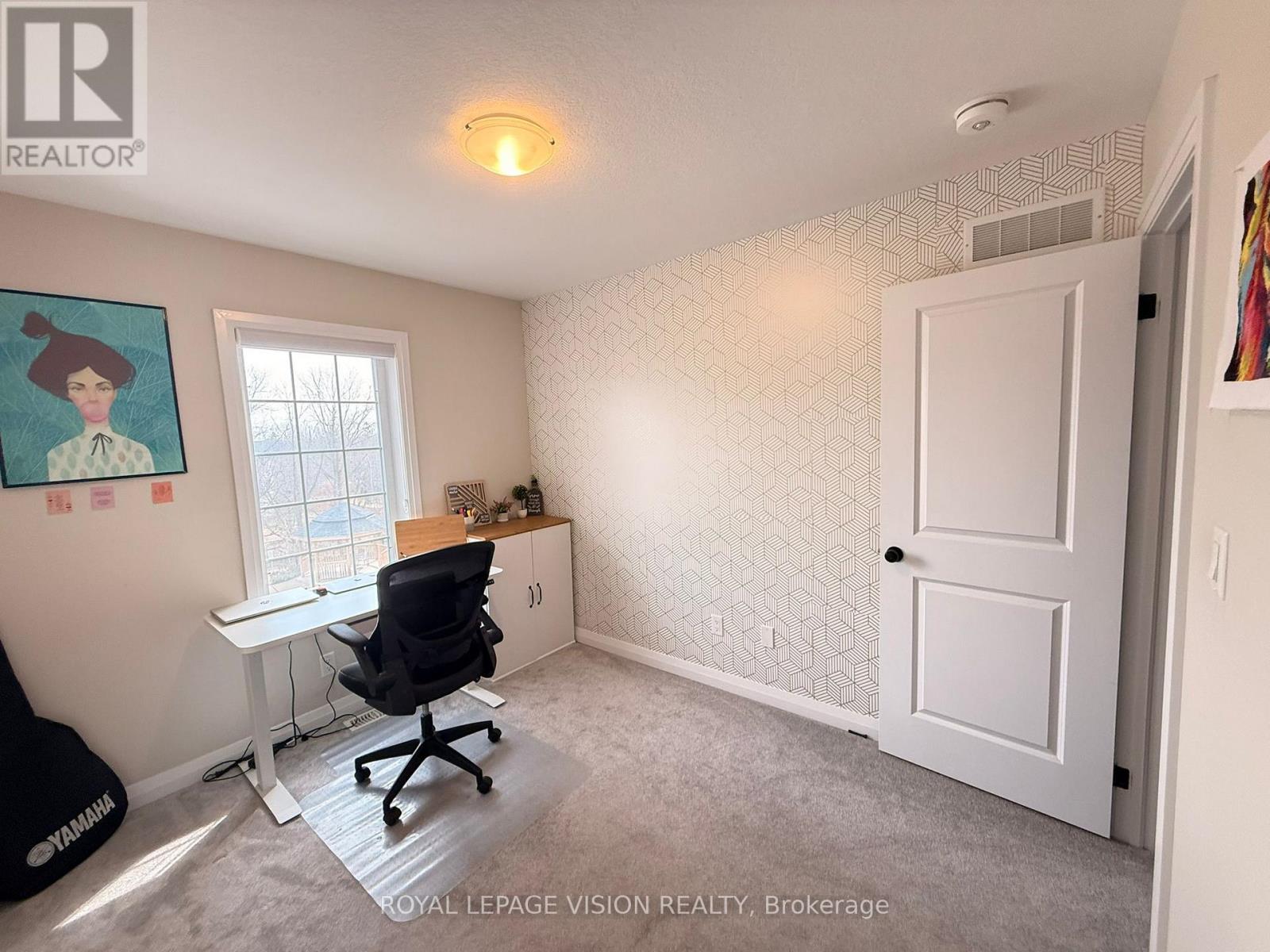 43 Bank Swallow Crescent, Kitchener, Ontario  N2P 0J7 - Photo 39 - X12956128