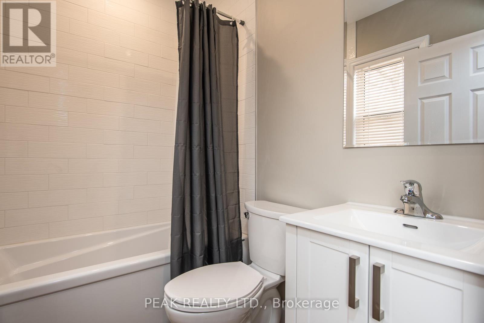 525 Courtland Avenue E, Kitchener, Ontario  N2G 2W9 - Photo 25 - X12956140