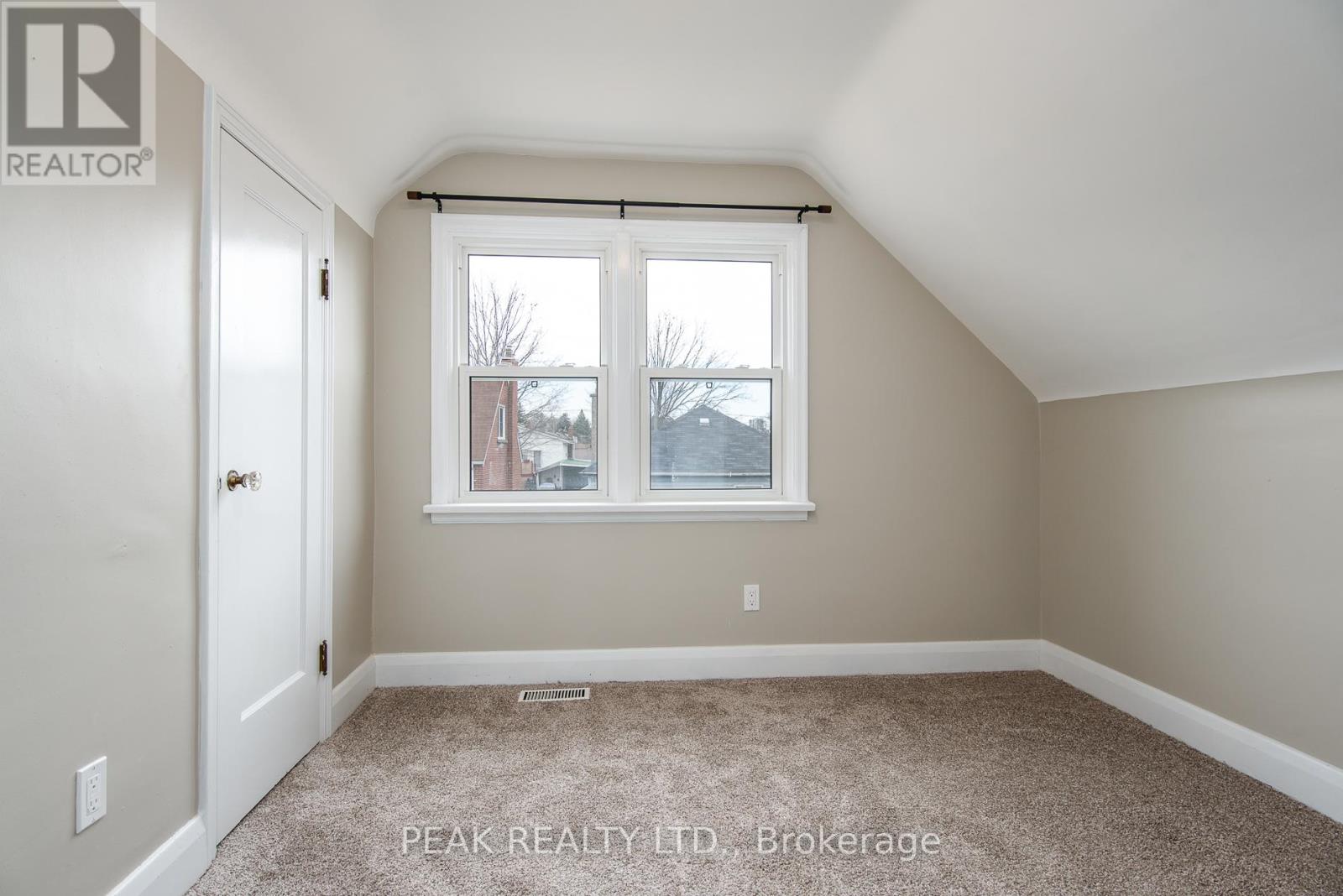 525 Courtland Avenue E, Kitchener, Ontario  N2G 2W9 - Photo 28 - X12956140