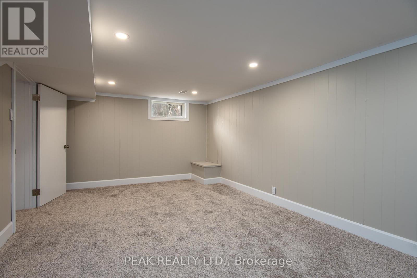 525 Courtland Avenue E, Kitchener, Ontario  N2G 2W9 - Photo 39 - X12956140