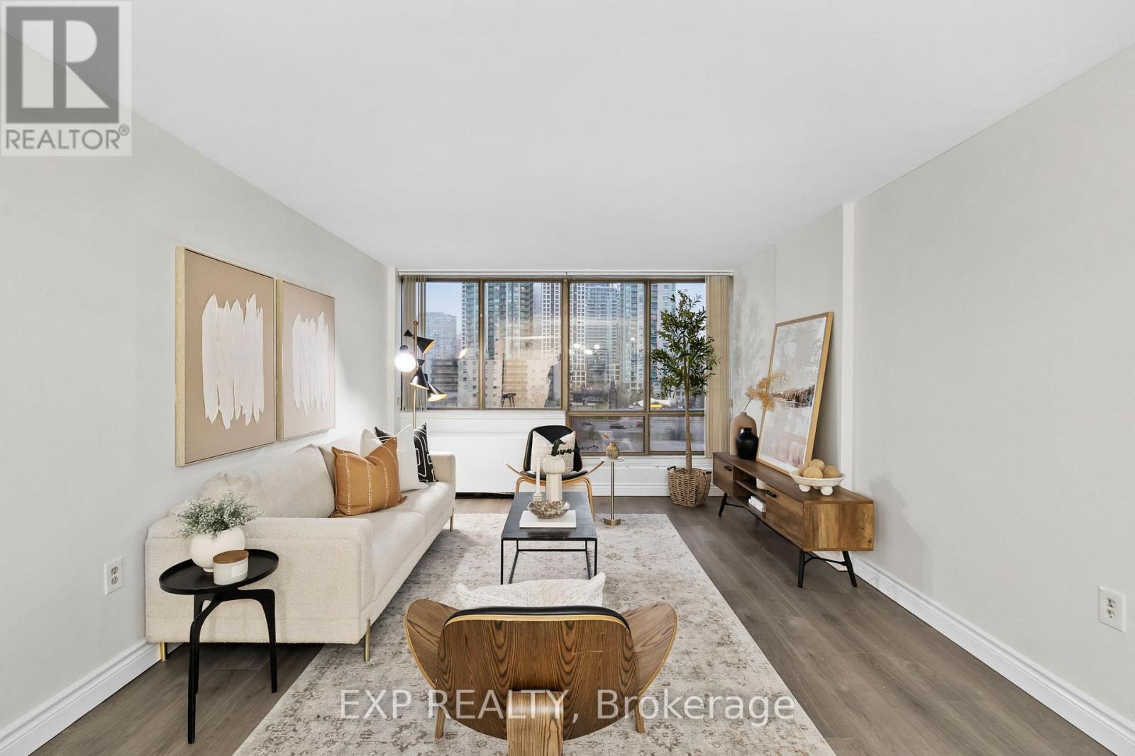 707 - 25 Fairview Road W, Mississauga, Ontario  L5B 3Y8 - Photo 12 - W12950262