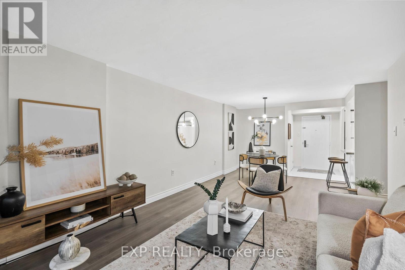 707 - 25 Fairview Road W, Mississauga, Ontario  L5B 3Y8 - Photo 10 - W12950262