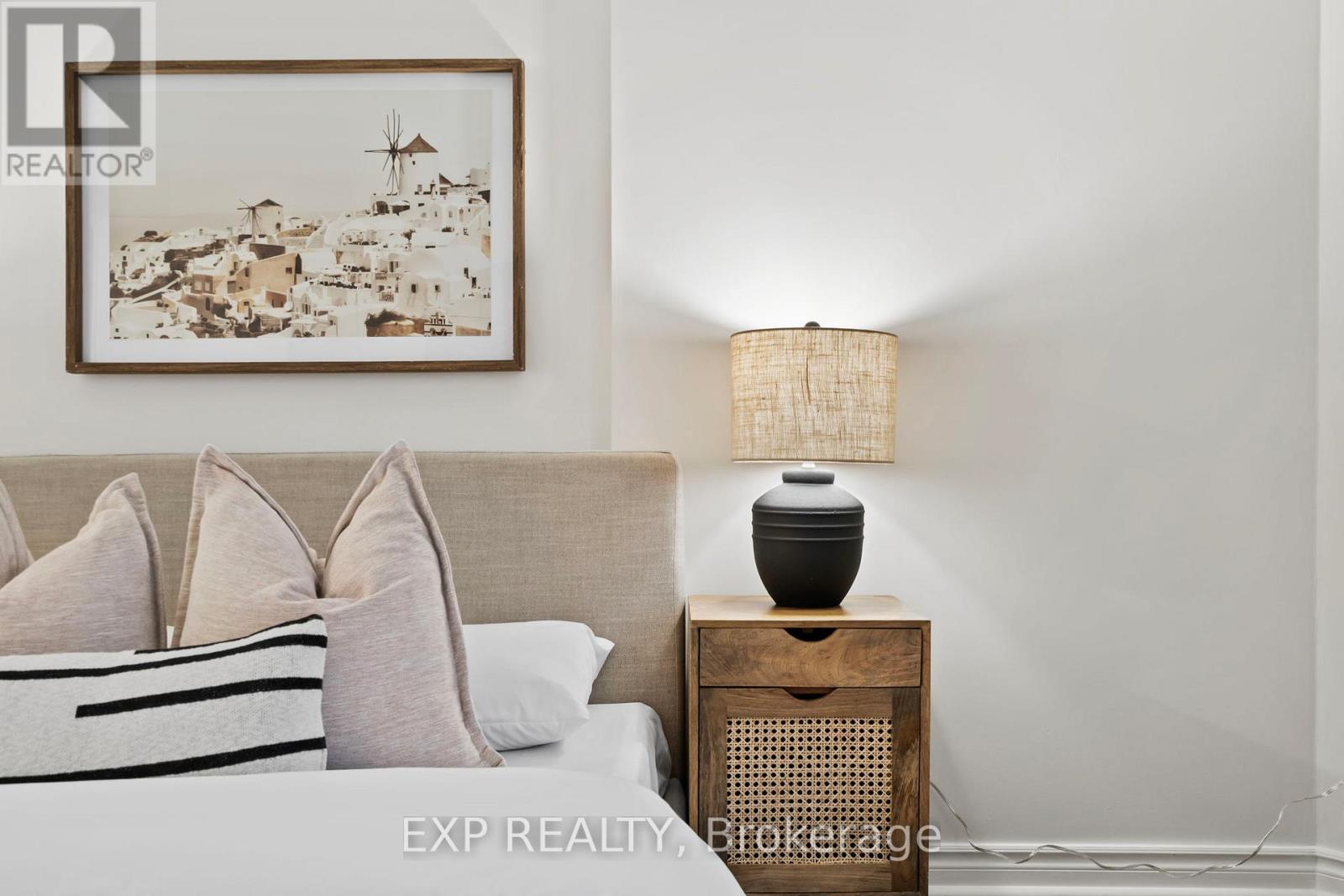 707 - 25 Fairview Road W, Mississauga, Ontario  L5B 3Y8 - Photo 20 - W12950262