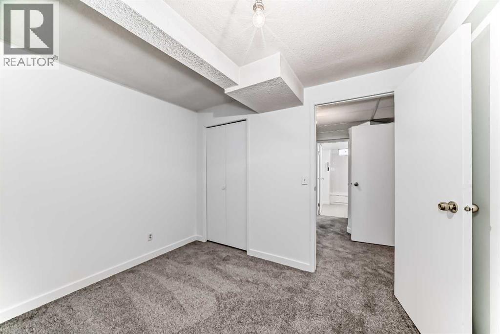 6735 Temple Drive NE, Calgary, Alberta  T1Y 5S1 - Photo 29 - A2295031