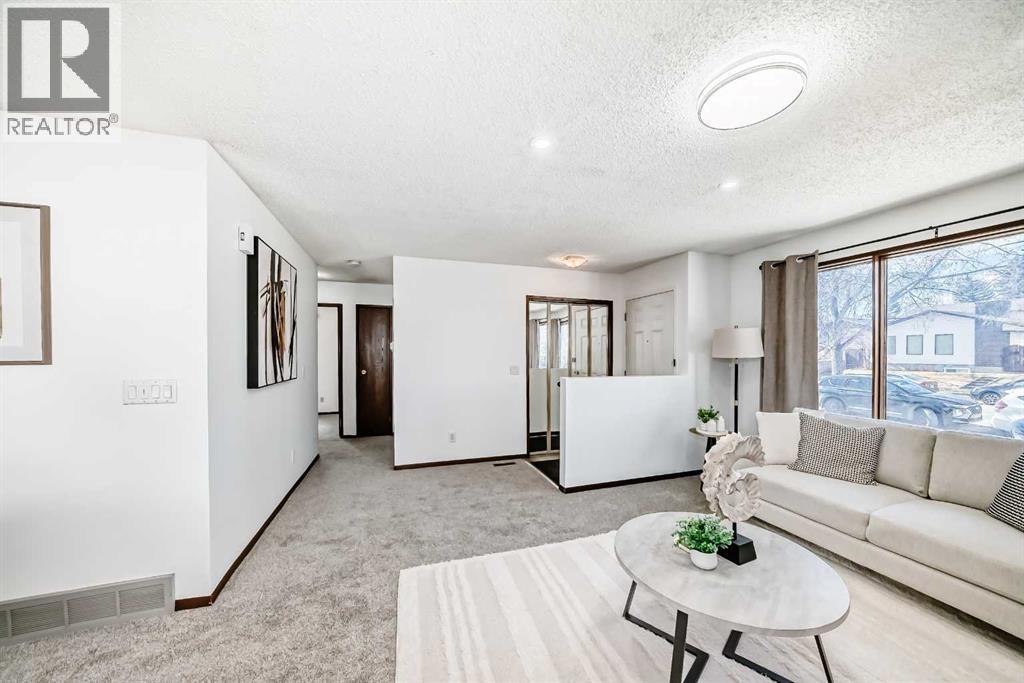 6735 Temple Drive NE, Calgary, Alberta  T1Y 5S1 - Photo 2 - A2295031