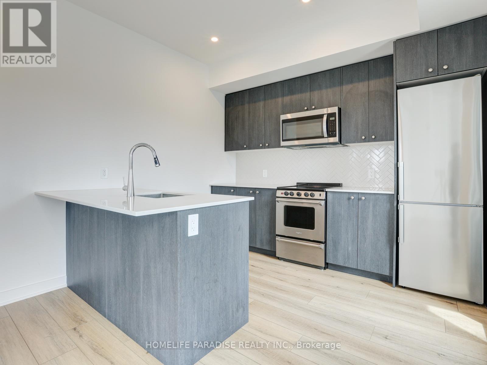 416 - 312 Erb Street W, Waterloo, Ontario  N2L 1W3 - Photo 14 - X12576290