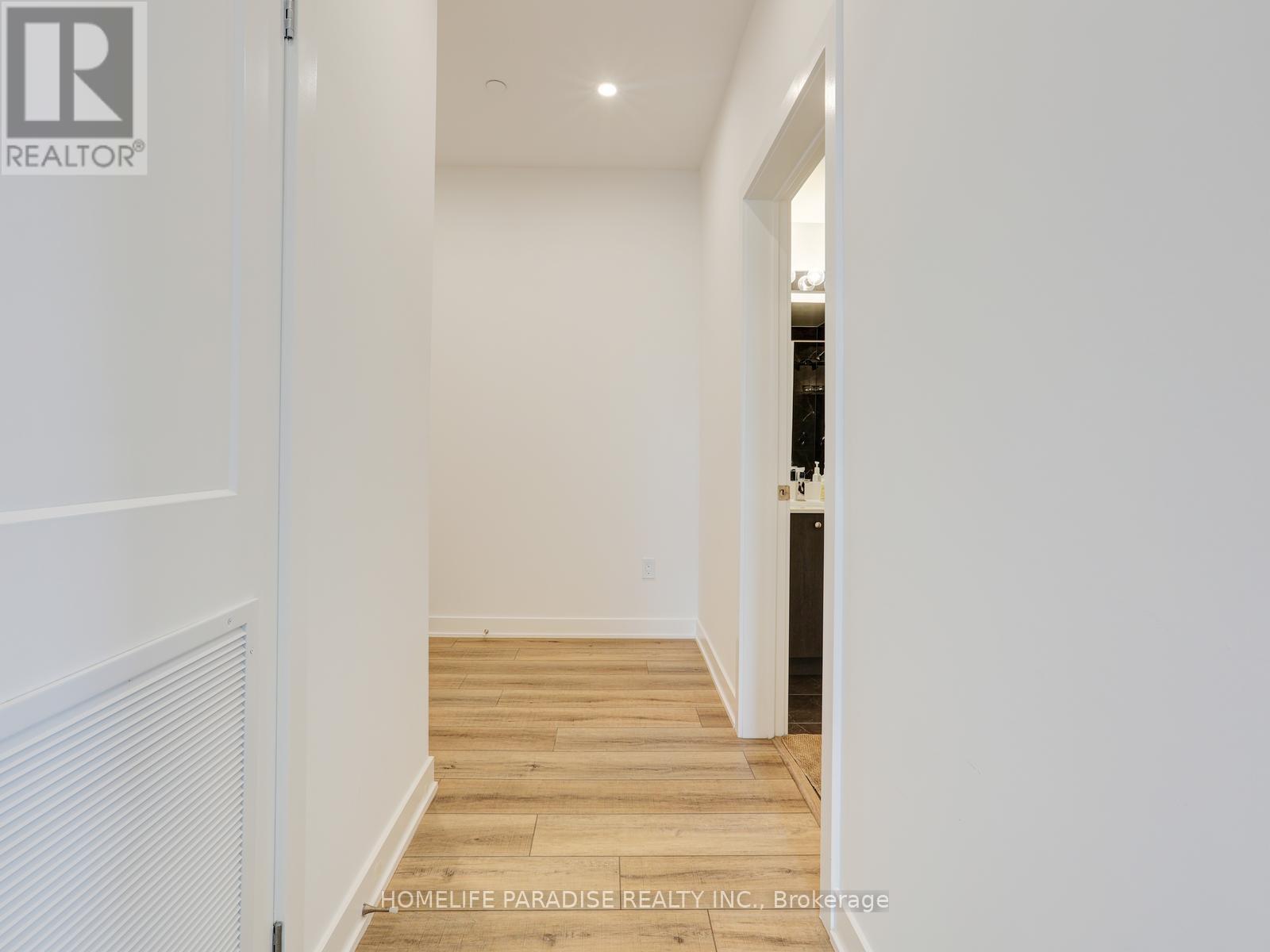 416 - 312 Erb Street W, Waterloo, Ontario  N2L 1W3 - Photo 37 - X12576290