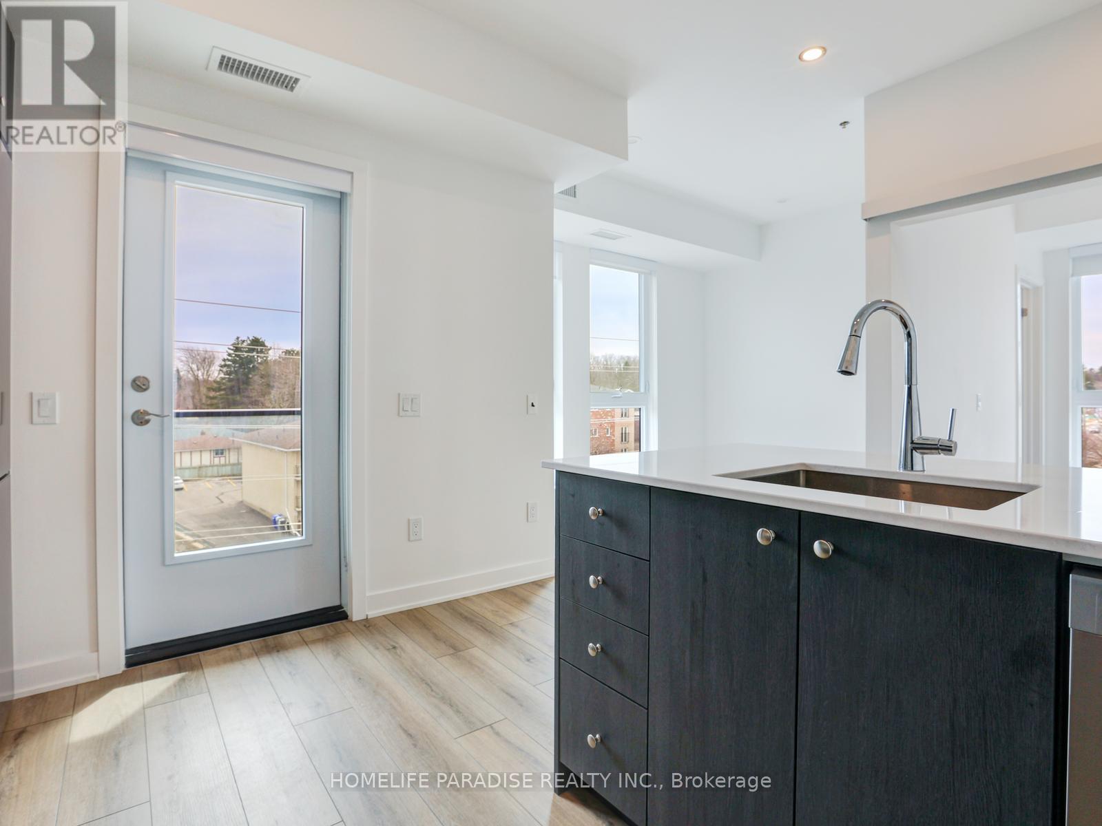 416 - 312 Erb Street W, Waterloo, Ontario  N2L 1W3 - Photo 19 - X12576290