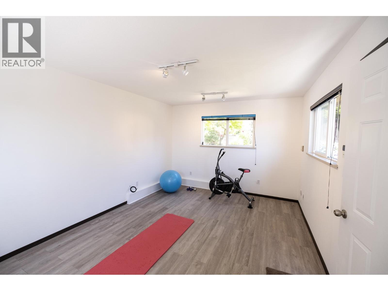 485 Abbs Road, Gibsons, British Columbia  V0N 1V0 - Photo 38 - R3106896