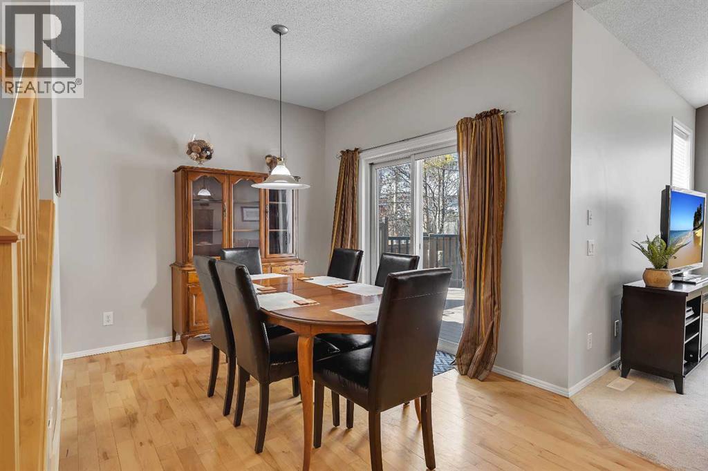 22 Tuscany Ravine Manor NW, Calgary, Alberta  T3L 2W9 - Photo 17 - A2296455