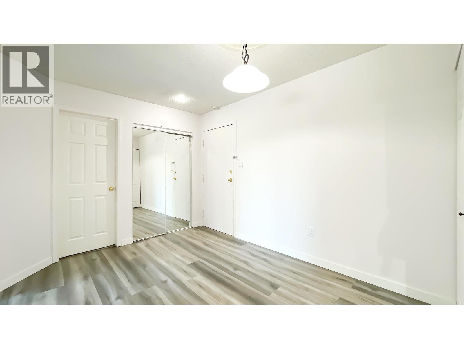 416 1945 Woodway Place, Burnaby, British Columbia  V5B 4S4 - Photo 14 - R3106366