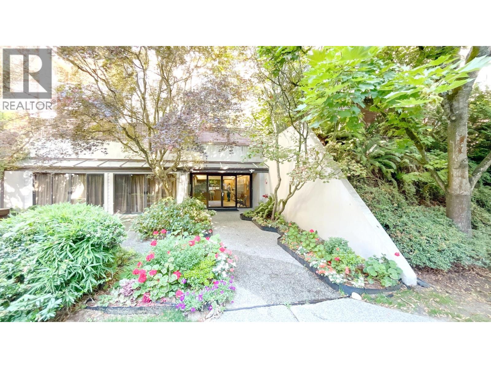 416 1945 Woodway Place, Burnaby, British Columbia  V5B 4S4 - Photo 19 - R3106366