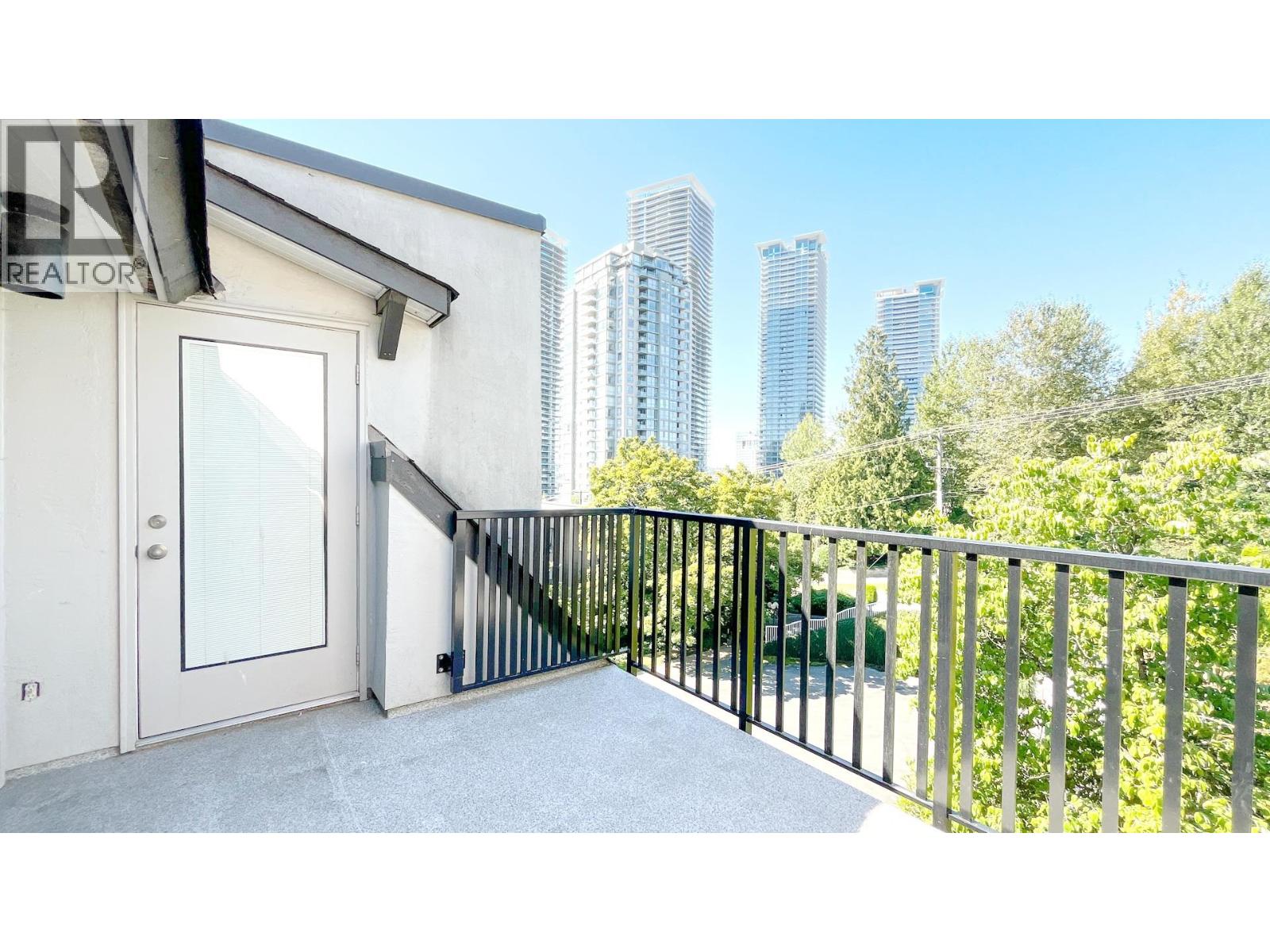 416 1945 Woodway Place, Burnaby, British Columbia  V5B 4S4 - Photo 16 - R3106366