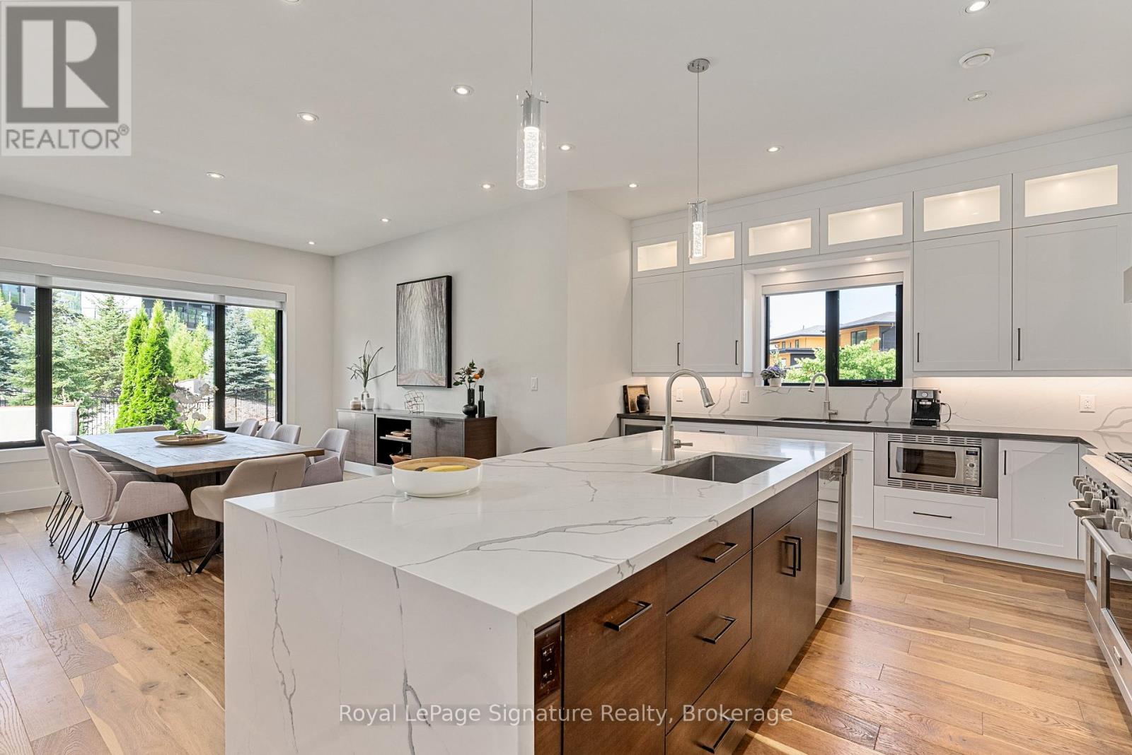 128 Arnot Crescent, Blue Mountains, Ontario  L9Y 0Z8 - Photo 13 - X12956188