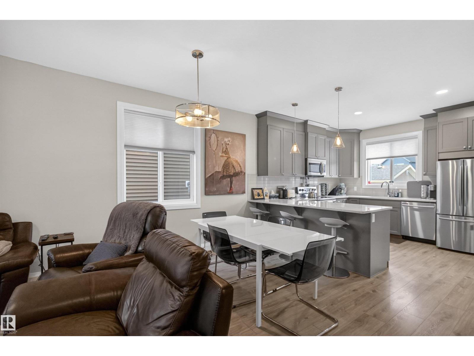 385 Charlesworth Drive Sw, Edmonton, Alberta  T6X 2G5 - Photo 10 - E4480602