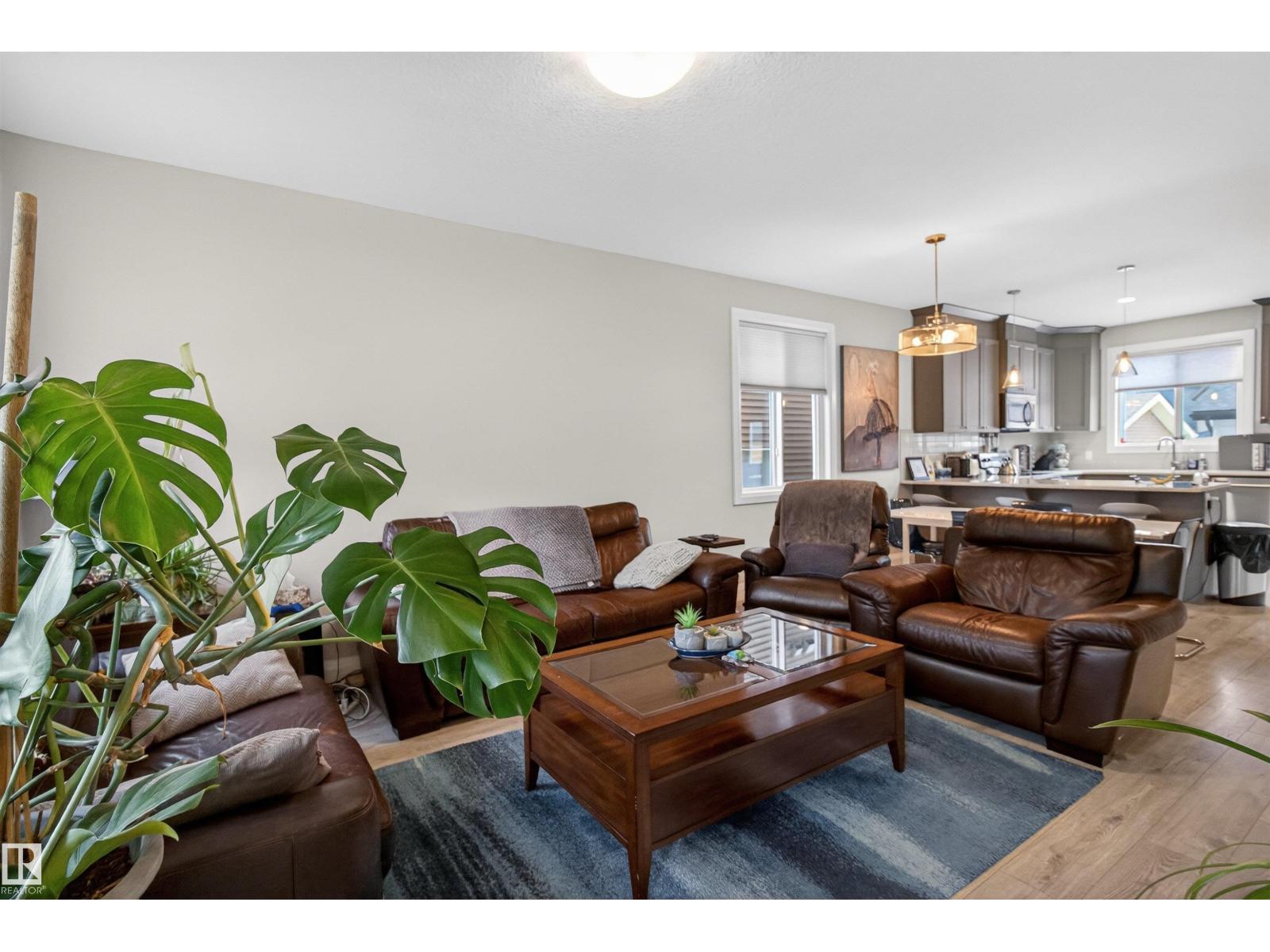 385 Charlesworth Drive Sw, Edmonton, Alberta  T6X 2G5 - Photo 8 - E4480602