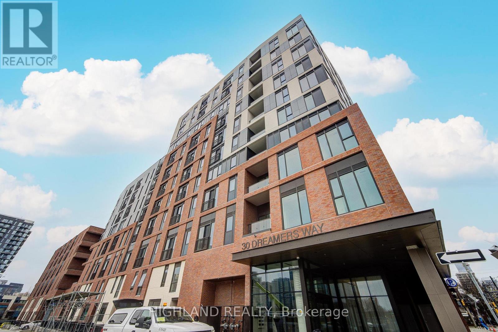 917 - 30 DREAMERS WAY, Toronto, Ontario