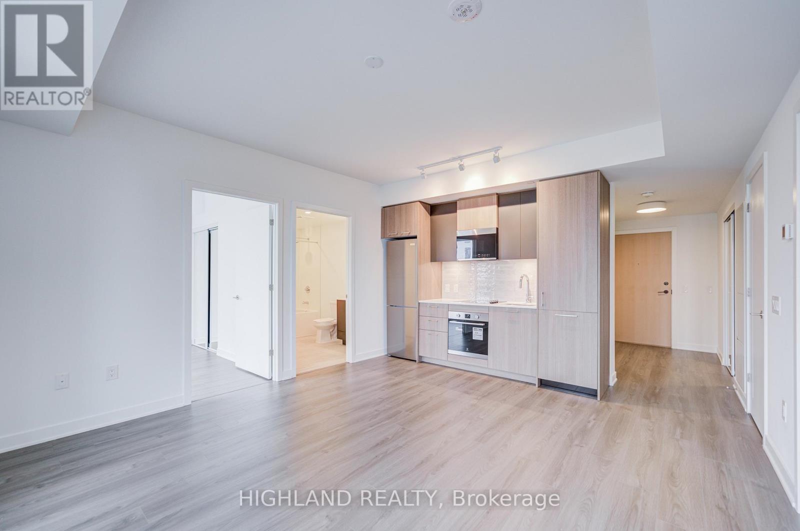 917 - 30 Dreamers Way, Toronto, Ontario  M5A 0Y7 - Photo 10 - C12956166