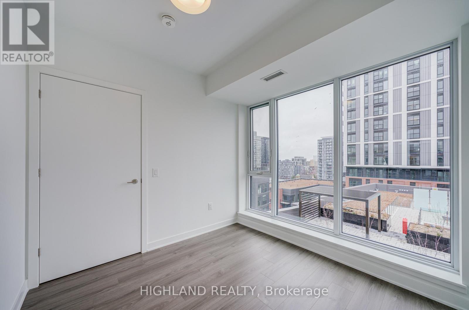 917 - 30 Dreamers Way, Toronto, Ontario  M5A 0Y7 - Photo 18 - C12956166