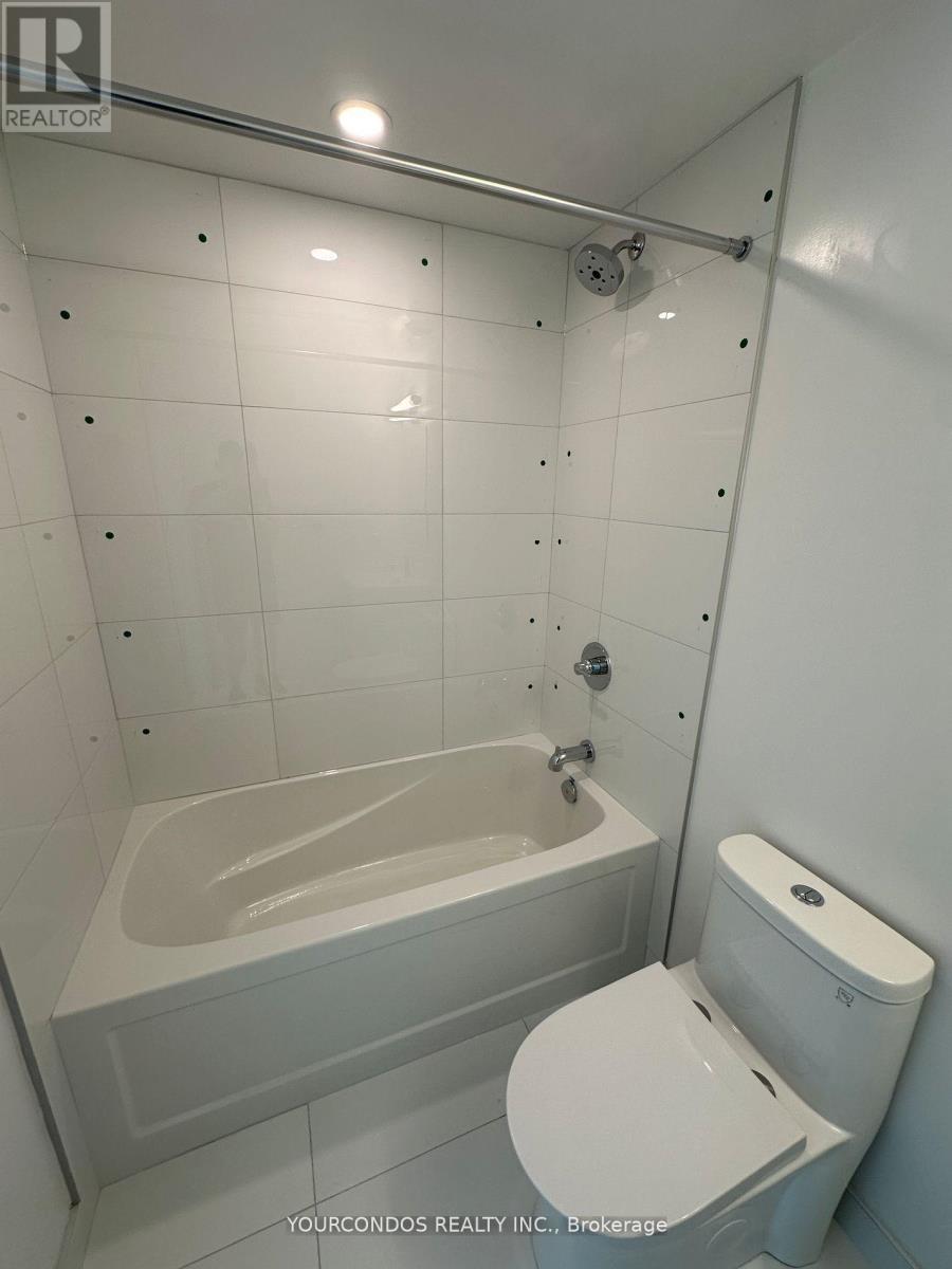 1518 - 121 St Patrick Street, Toronto, Ontario  M5T 0B8 - Photo 7 - C12956182