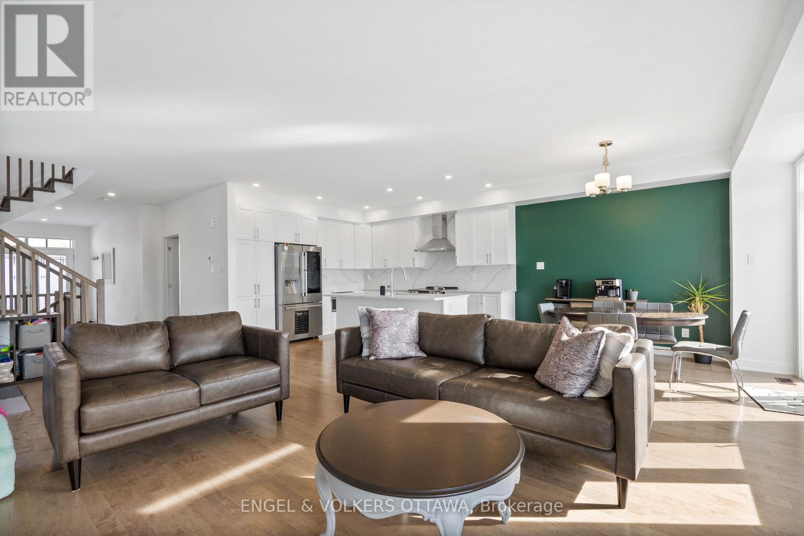 779 Ovation Grove, Ottawa, Ontario  K1T 0X6 - Photo 10 - X12956176