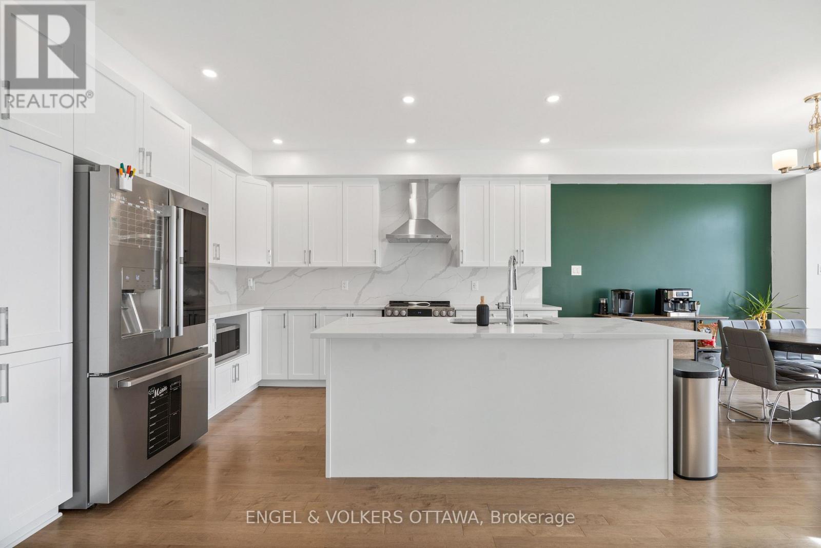 779 Ovation Grove, Ottawa, Ontario  K1T 0X6 - Photo 17 - X12956176