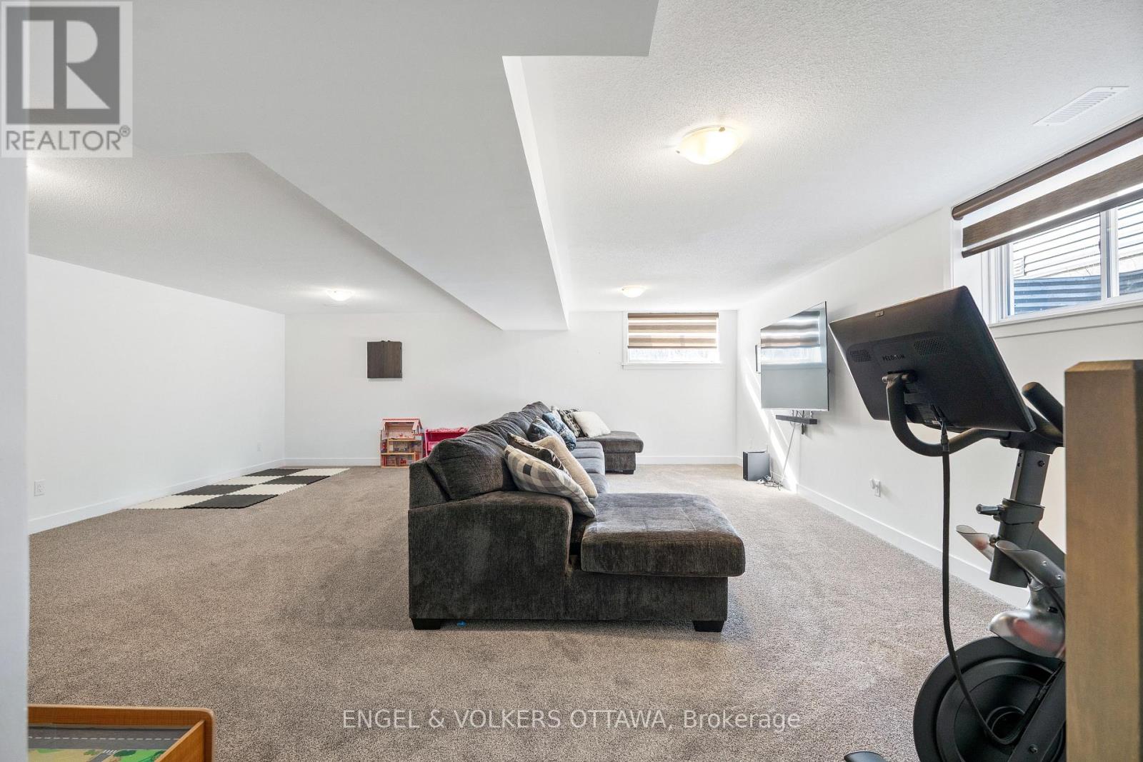 779 Ovation Grove, Ottawa, Ontario  K1T 0X6 - Photo 32 - X12956176