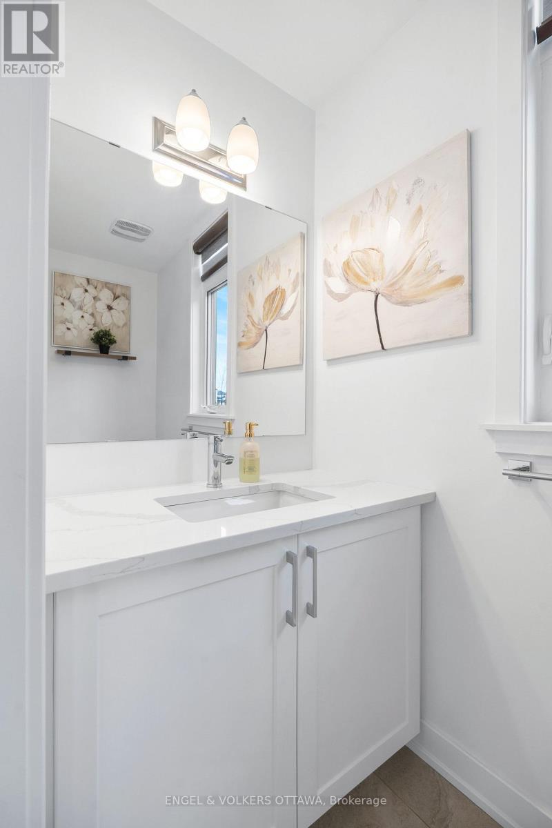 779 Ovation Grove, Ottawa, Ontario  K1T 0X6 - Photo 5 - X12956176