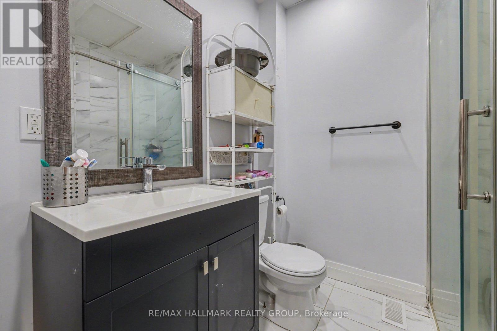 638-640 Somerset Street W, Ottawa, Ontario  K1R 5K4 - Photo 12 - X12956190