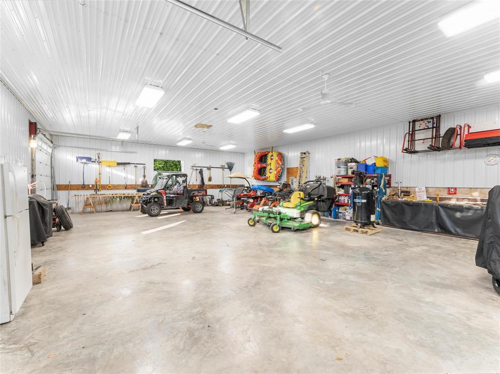 25 Helen Place, Lac Du Bonnet Rm, Manitoba  R0E 1A0 - Photo 12 - 202606200