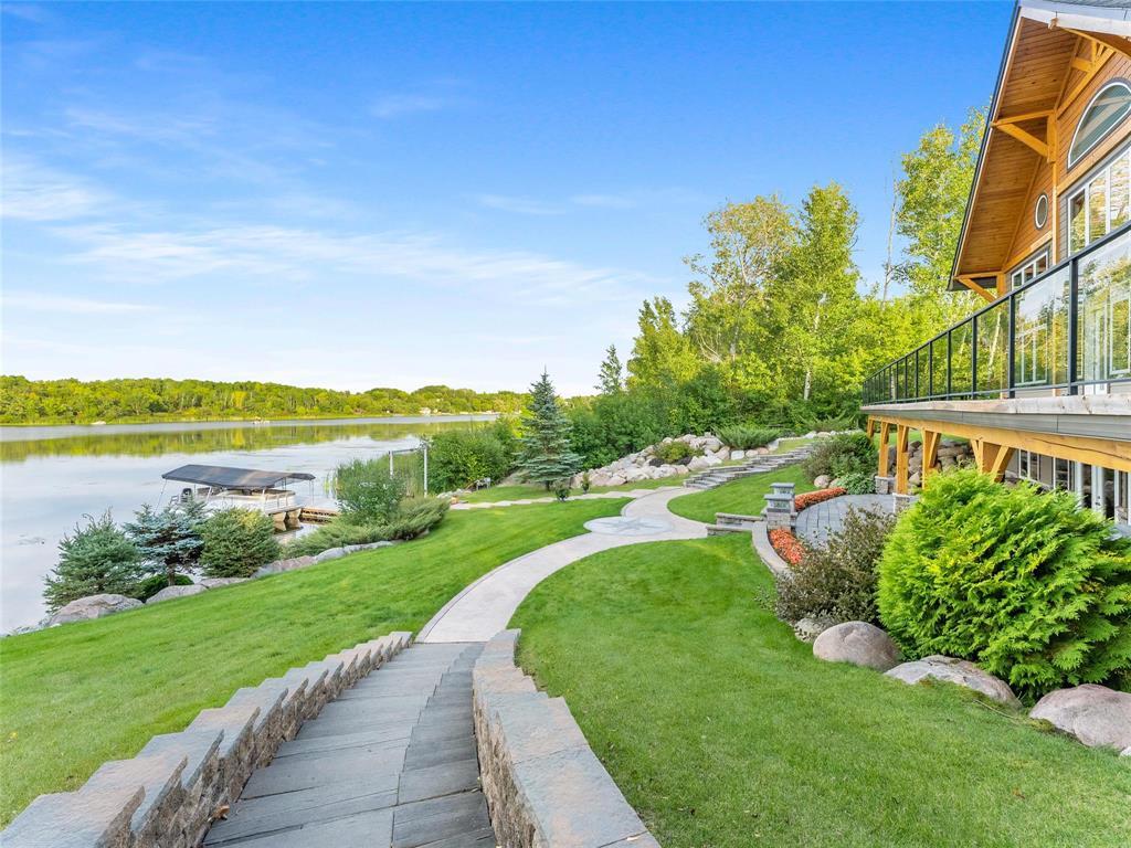 25 Helen Place, Lac Du Bonnet Rm, Manitoba  R0E 1A0 - Photo 7 - 202606200