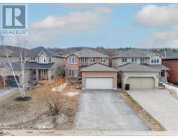 43 DUNNETT DRIVE, Barrie, Ontario