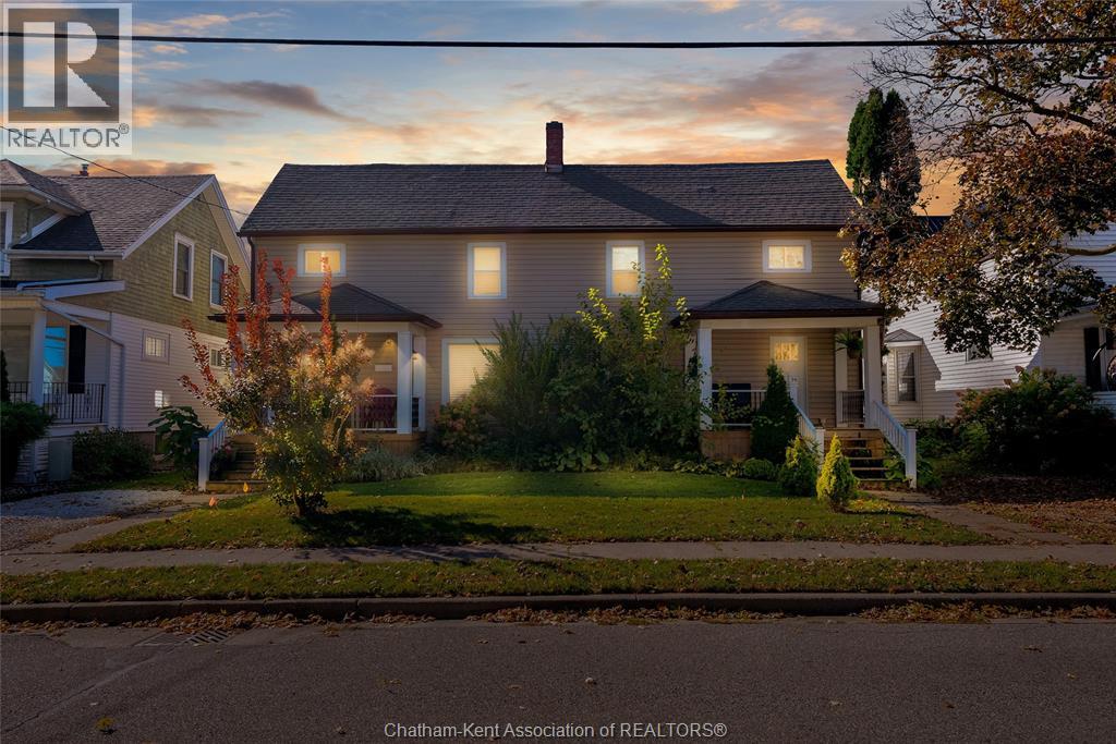 68/70 Elizabeth STREET, Chatham, Ontario