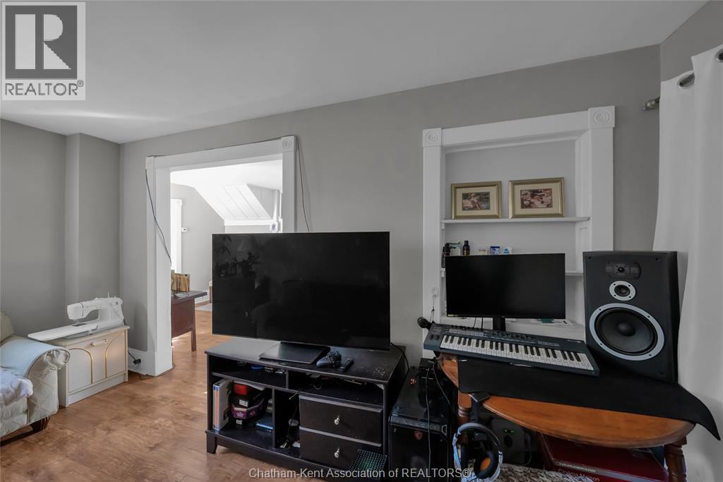 68/70 Elizabeth Street, Chatham, Ontario  N7L 2Y4 - Photo 7 - 25027394
