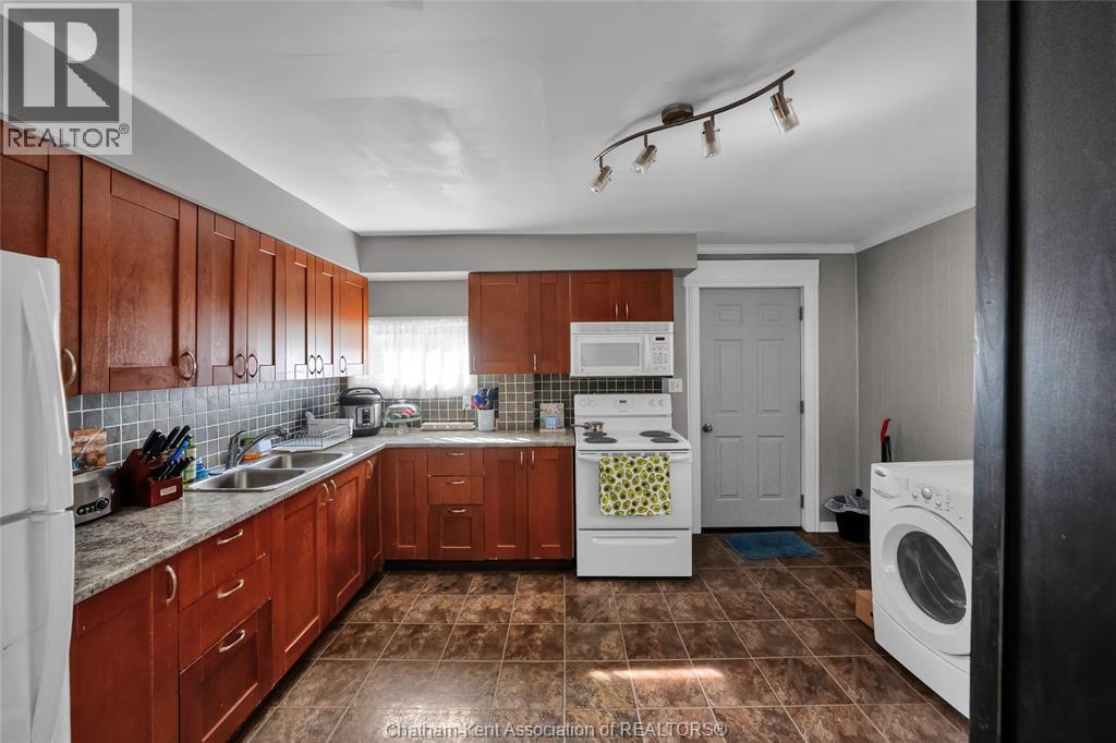 68/70 Elizabeth Street, Chatham, Ontario  N7L 2Y4 - Photo 13 - 25027394