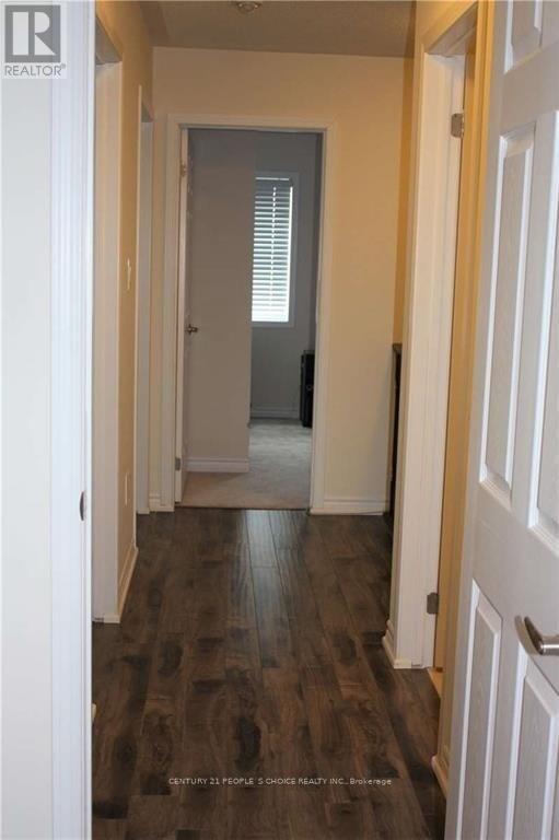 48 Donlamont Circle, Brampton, Ontario  L7A 4T5 - Photo 3 - W12956174