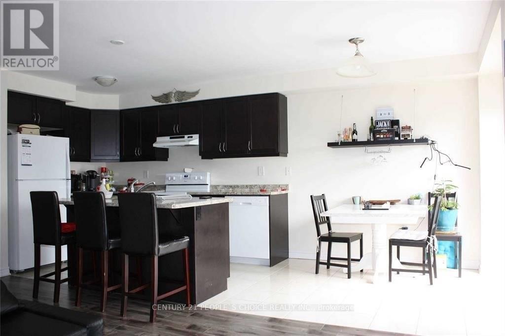 48 Donlamont Circle, Brampton, Ontario  L7A 4T5 - Photo 7 - W12956174