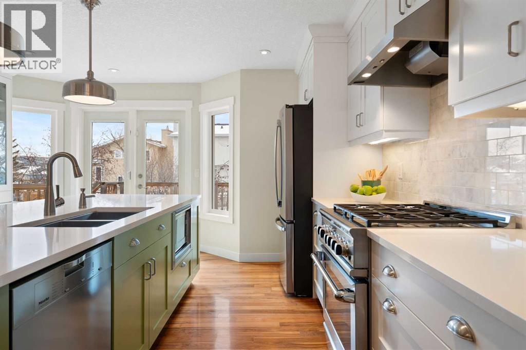 230 Signal Hill Place SW, Calgary, Alberta  T3H 2M4 - Photo 8 - A2297692