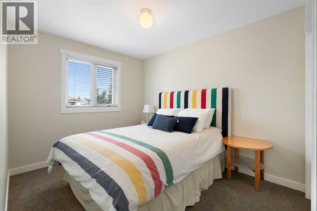 230 Signal Hill Place SW, Calgary, Alberta  T3H 2M4 - Photo 21 - A2297692