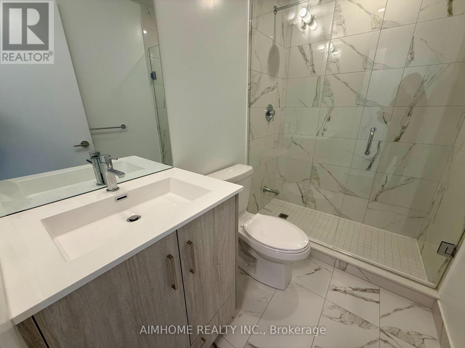 2610 - 180 Front Street E, Toronto, Ontario  M5A 0A9 - Photo 11 - C12955824