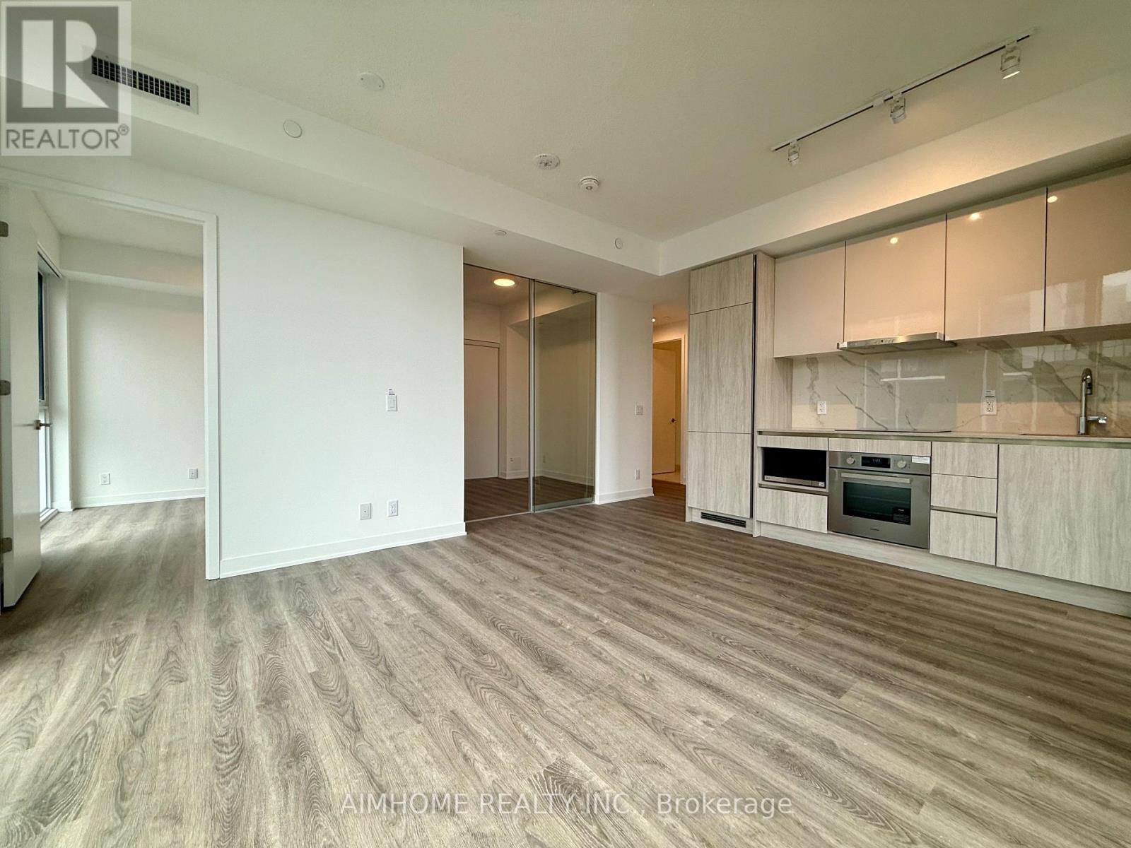 2610 - 180 Front Street E, Toronto, Ontario  M5A 0A9 - Photo 14 - C12955824