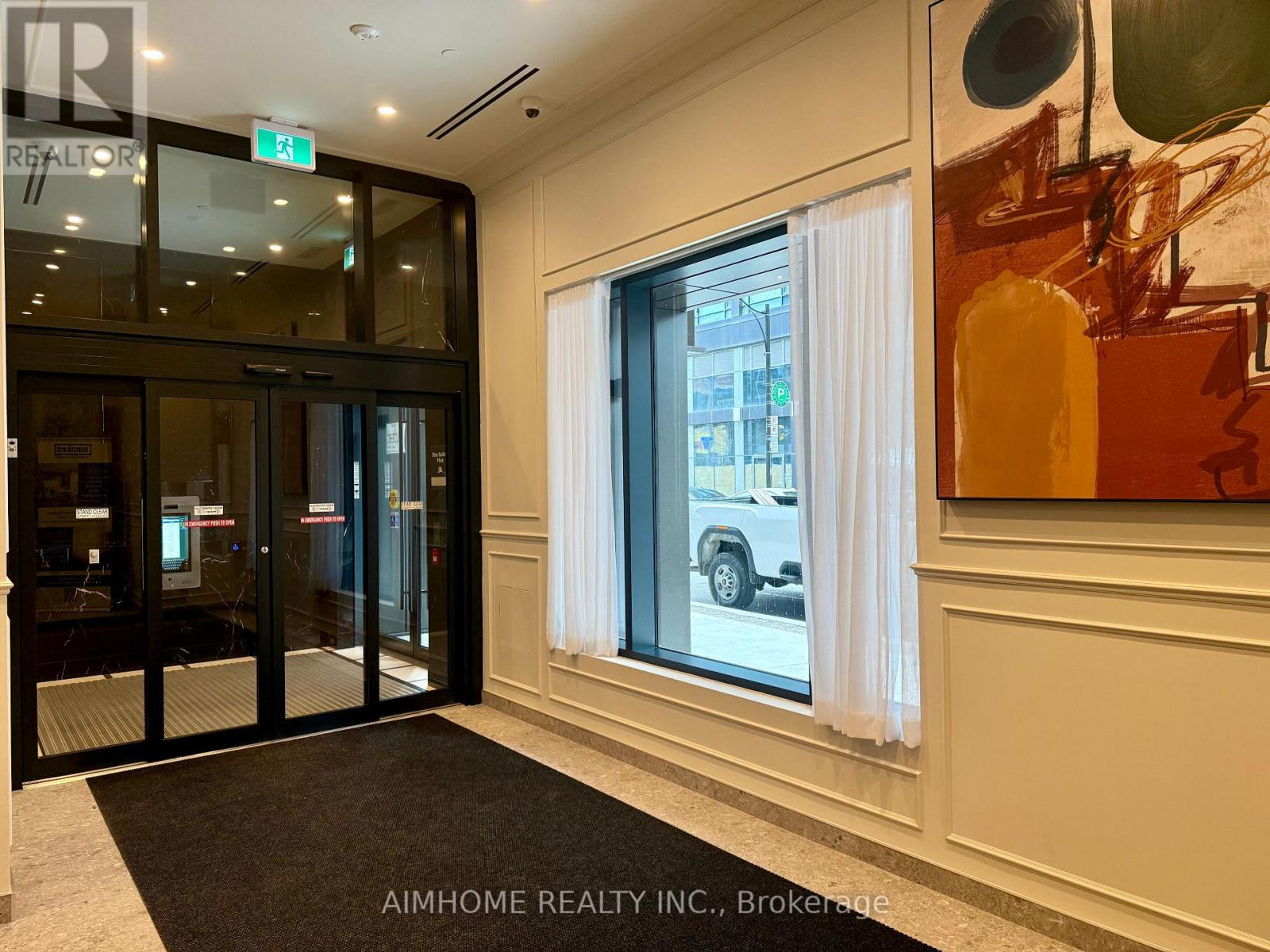 2610 - 180 Front Street E, Toronto, Ontario  M5A 0A9 - Photo 4 - C12955824