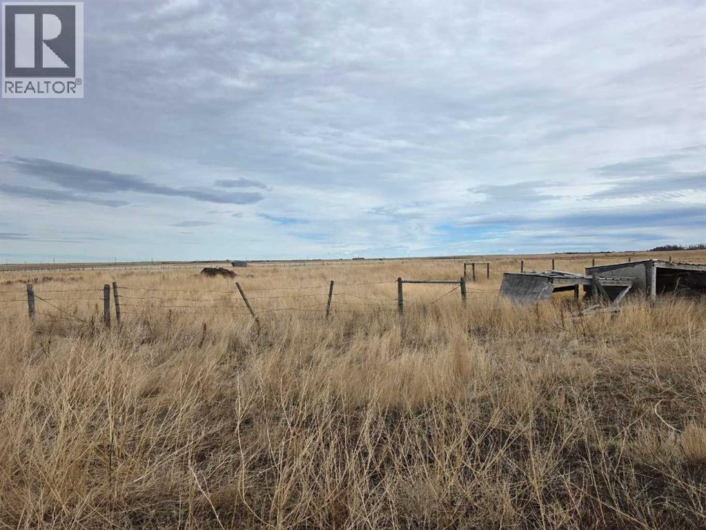 846 Highway, Rural Warner No. 5, Alberta  T0K 0A8 - Photo 3 - A2296525