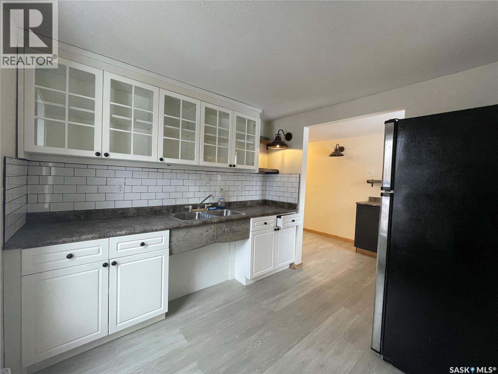 608 Whyte Street, Loreburn, Saskatchewan  S0H 2S0 - Photo 3 - SK031550