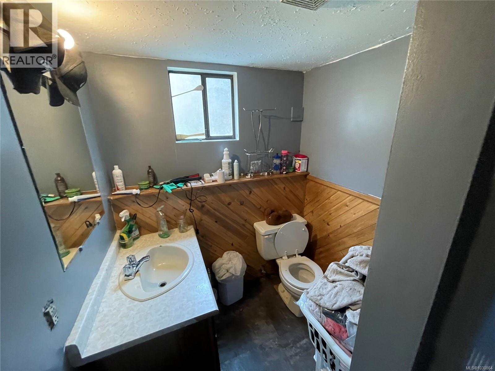 9542 Scott St, Port Hardy, British Columbia  V0N 2P0 - Photo 20 - 1030864