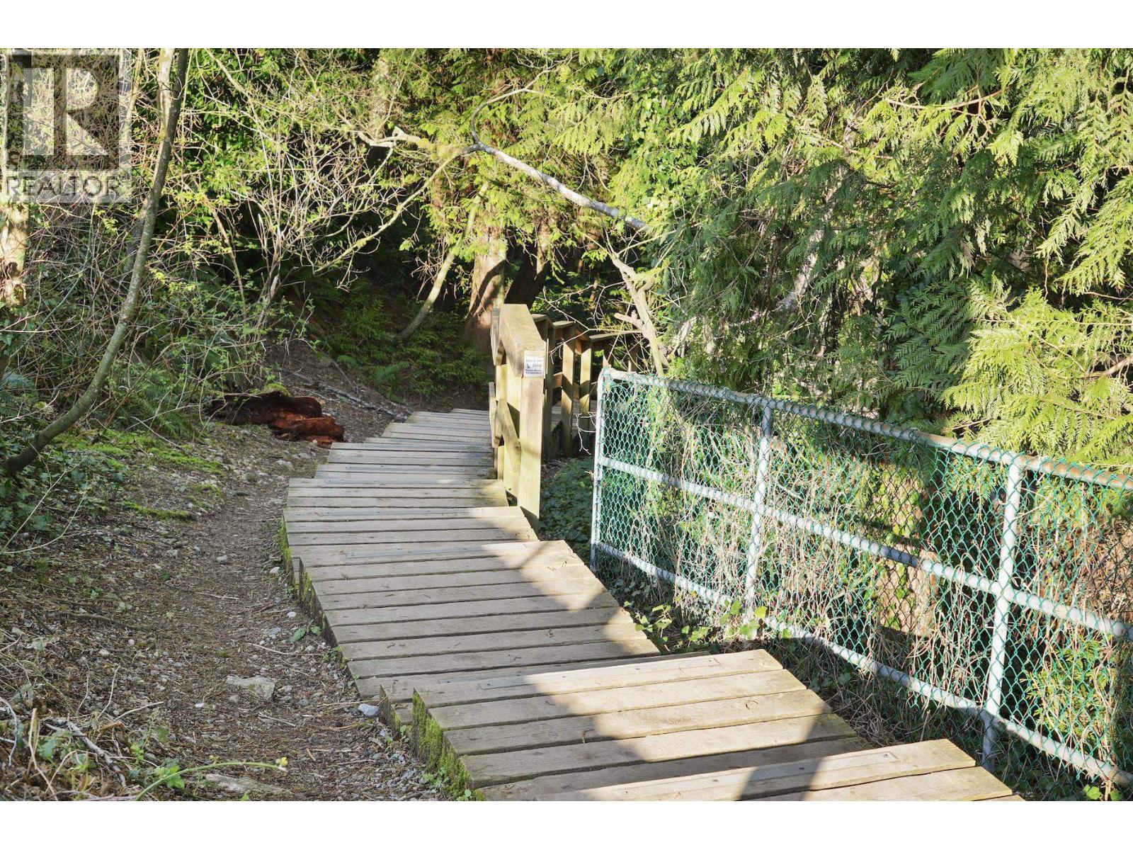 4125 Lynn Valley Road, North Vancouver, British Columbia  V7K 2T1 - Photo 34 - R3106628