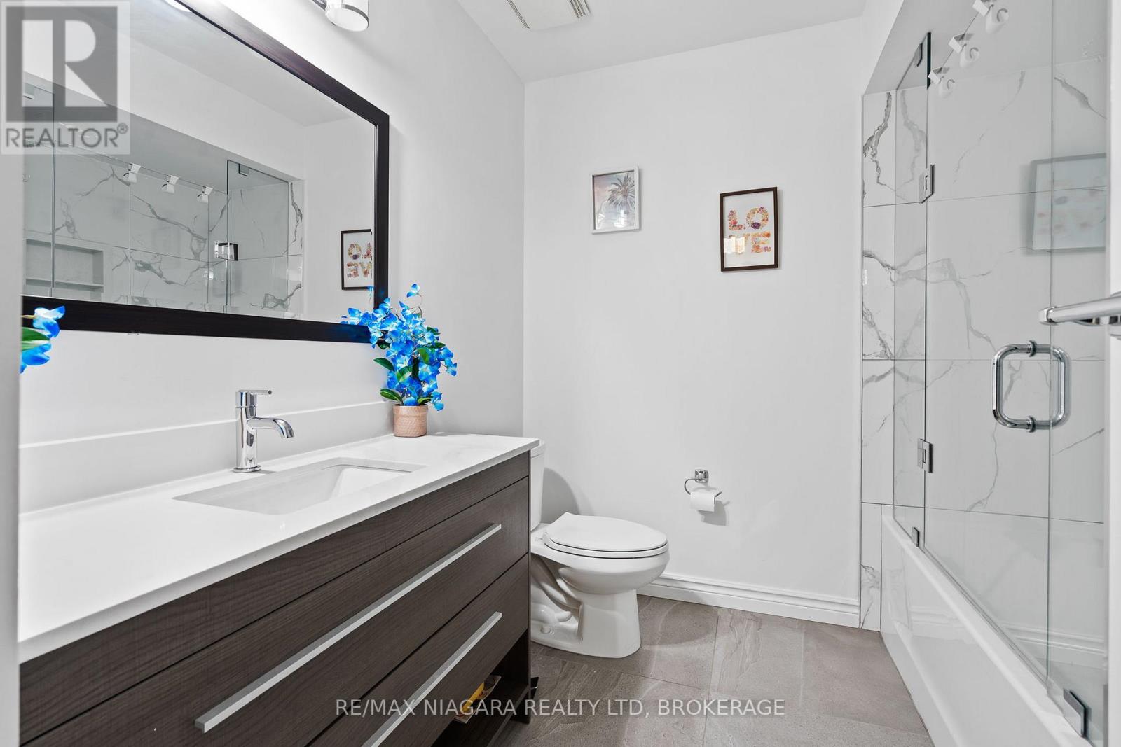 93 Stoney Brook Crescent, St. Catharines, Ontario  L2S 3R9 - Photo 16 - X12956226