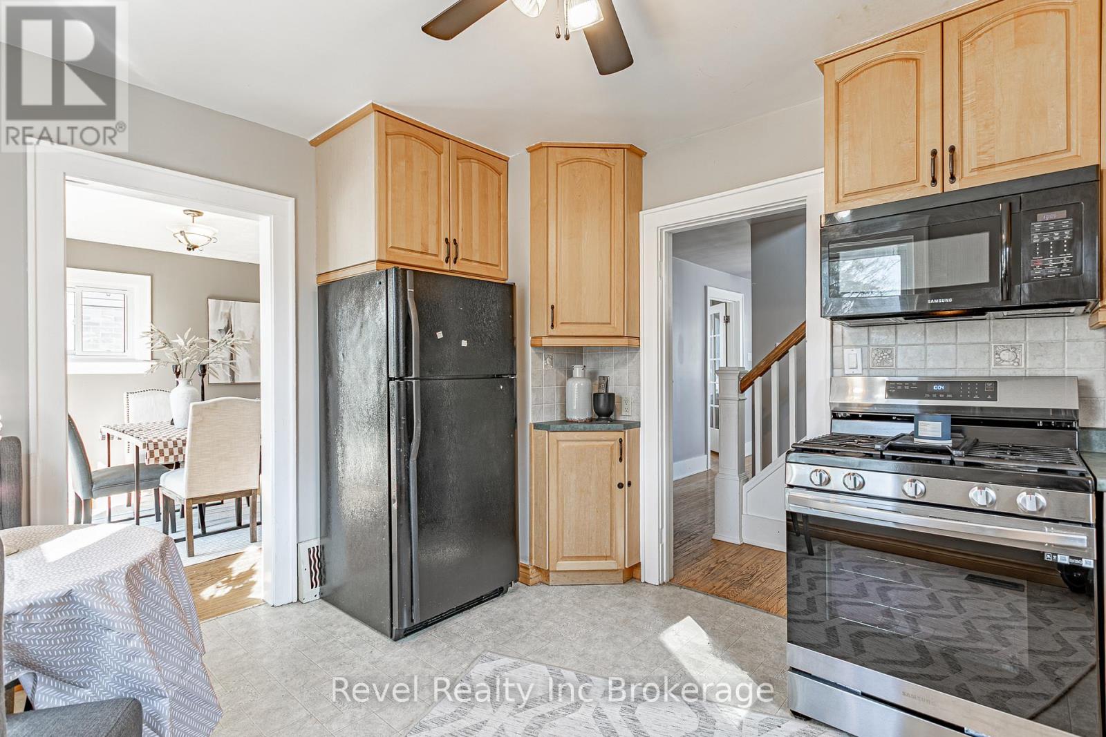 290 Ingersoll Avenue, Woodstock, Ontario  N4S 4W9 - Photo 16 - X12956240